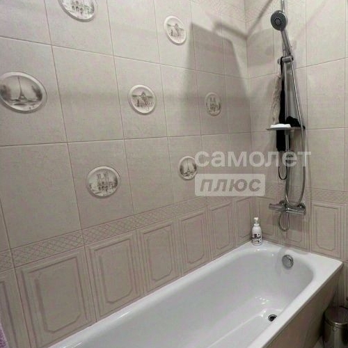 2-комн квартира улица Адмирала Макарова, 6Бк2