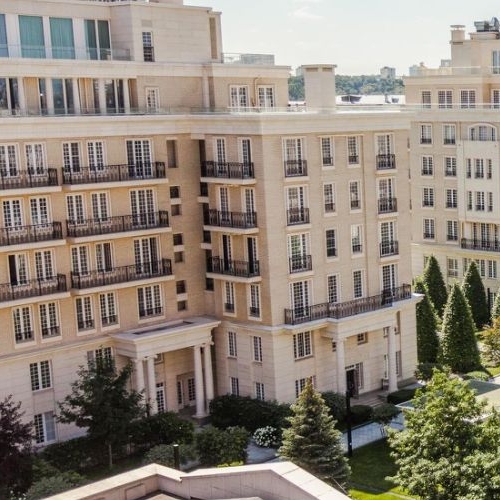 4-комн квартира улица Ефремова, 19к1