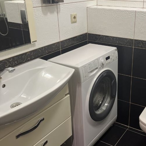 2-комн квартира с. Ромашково, бульвар Европейский, 4