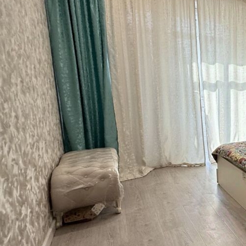 3-комн квартира Удельная пгт, улица Солнечная, 37