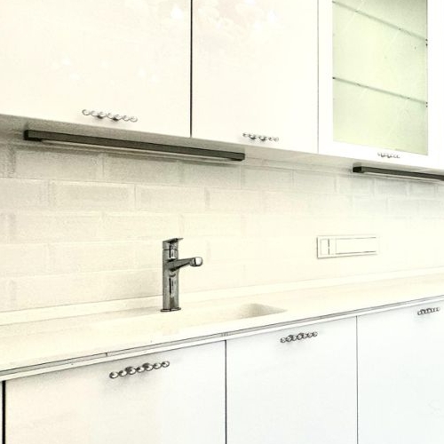 4-комн квартира улица Расплетина, 22к2