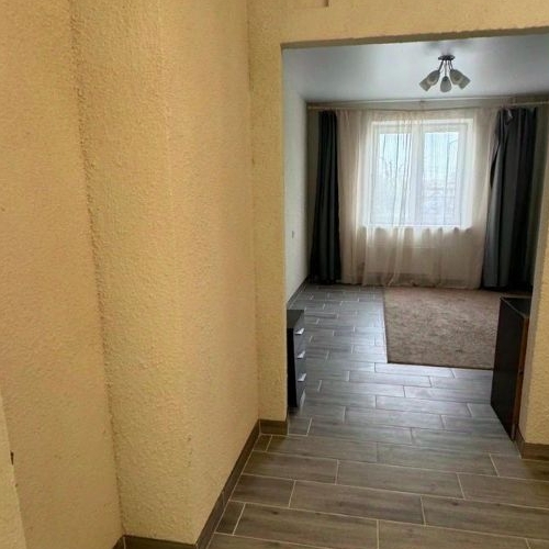 3-комн квартира Новые Островцы мкр, д. Островцы, улица Баулинская, 8