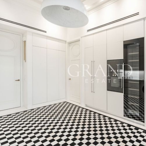 3-комн квартира улица Пречистенка, 13