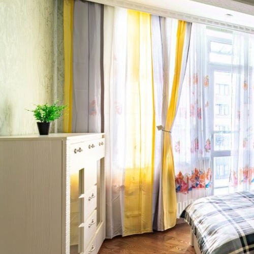 2-комн квартира улица Викторенко, 11