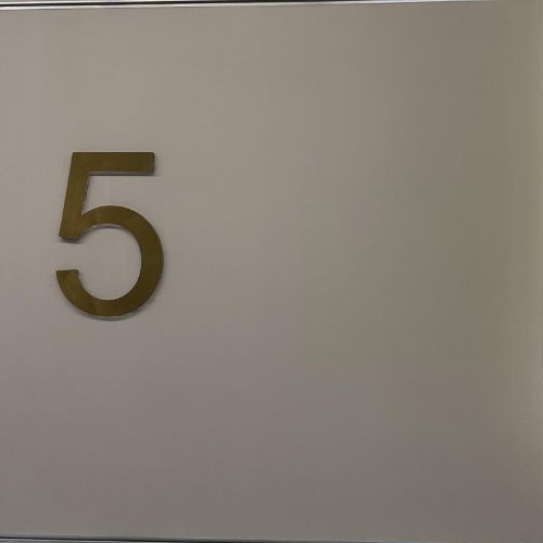 3-комн квартира Винницкая улица, 8к2