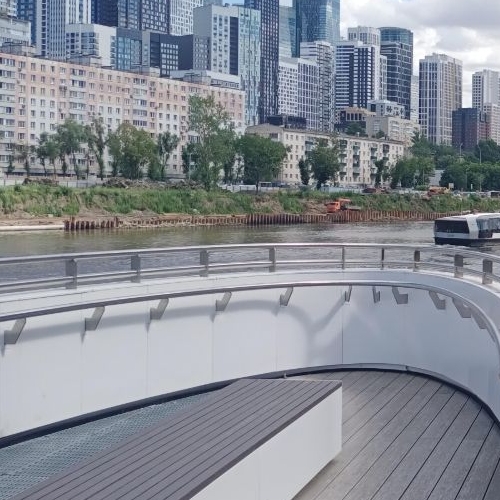 4-комн квартира Береговой проезд, 1Б