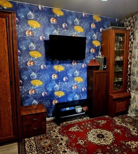 3-комн квартира улица Генерала Донскова, 21к5