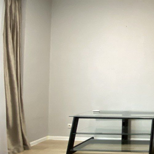 3-комн квартира улица Поляны, 5Ак5