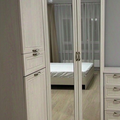 4-комн квартира улица Недорубова, 32