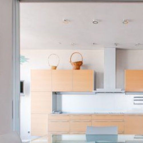 4-комн квартира улица Викторенко, 11