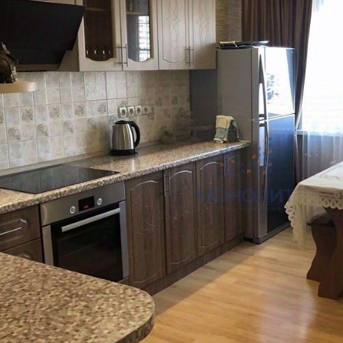 3-комн квартира улица Авиаконструктора Петлякова, 13к1