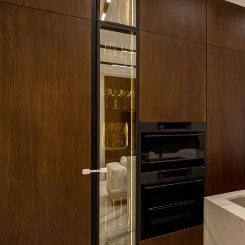 3-комн квартира улица Багрицкого, 18