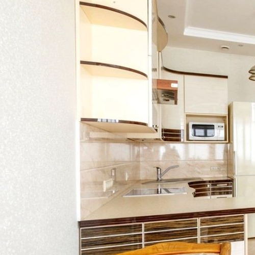 3-комн квартира улица Пудовкина, 7В