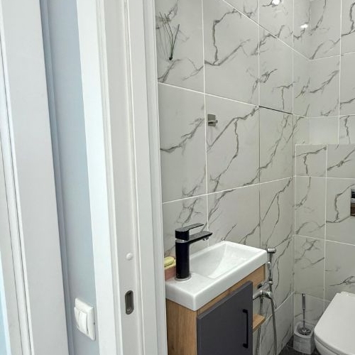 2-комн квартира пос. Мебельной Фабрики, улица Рассветная, 5