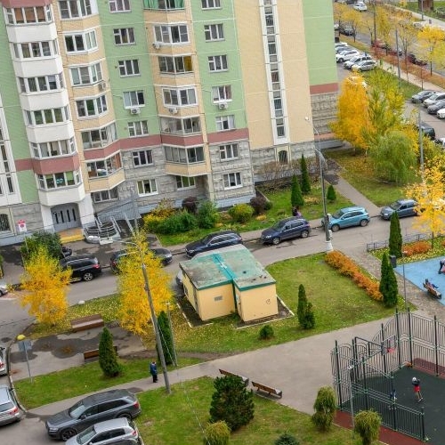 2-комн квартира улица Летчика Ульянина, 2