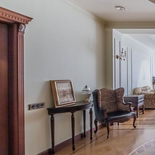 4-комн квартира 1-й Неопалимовский переулок, 8