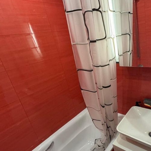 3-комн квартира Новые Островцы мкр, д. Островцы, улица Баулинская, 4