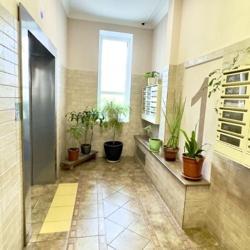 2-комн квартира Большая Очаковская улица, 1