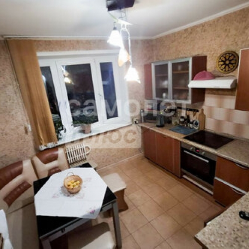 3-комн квартира ул Изваринская,  д. 3