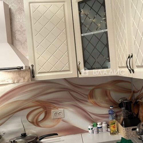 1-комн квартира Октябрьский пгт, улица Школьная, 1к2