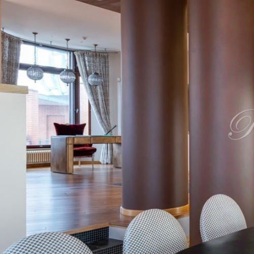 5-комн квартира Минская улица, 1ГК2