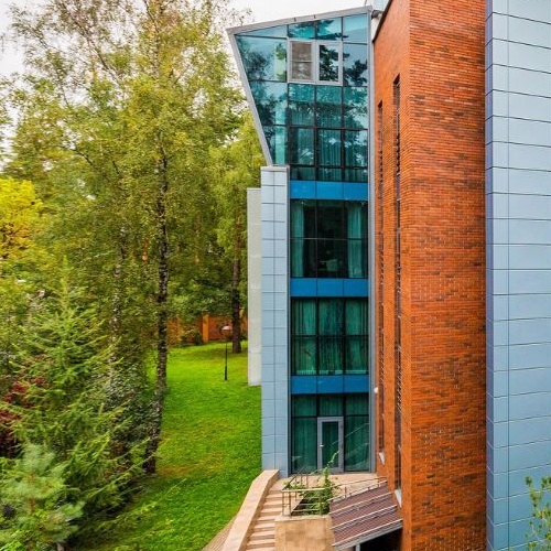 4-комн квартира Заречье пгт, улица Тихая, 21