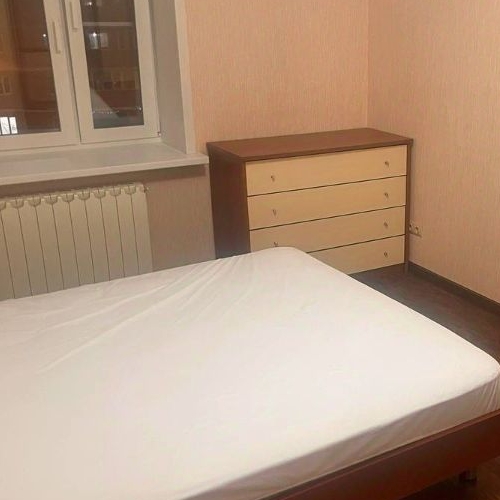 2-комн квартира Нахабино пгт, улица Красноармейская, 44к1