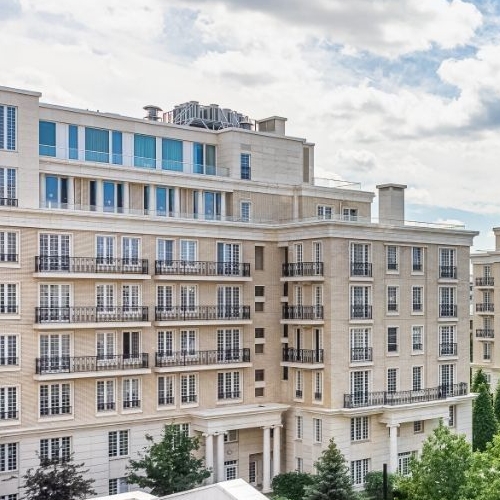 4-комн квартира улица Ефремова, 19к1