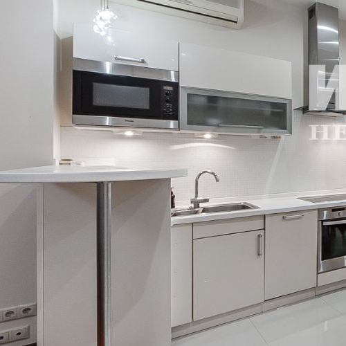 4-комн квартира Новочеремушкинская улица, 44К3