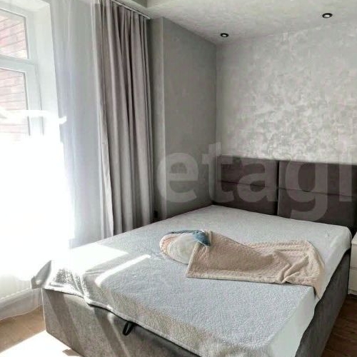 1-комн квартира улица Хромова, 3