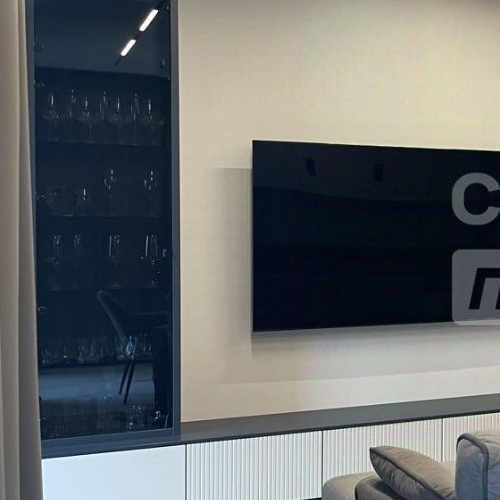 3-комн квартира улица Дыбенко, 7/1