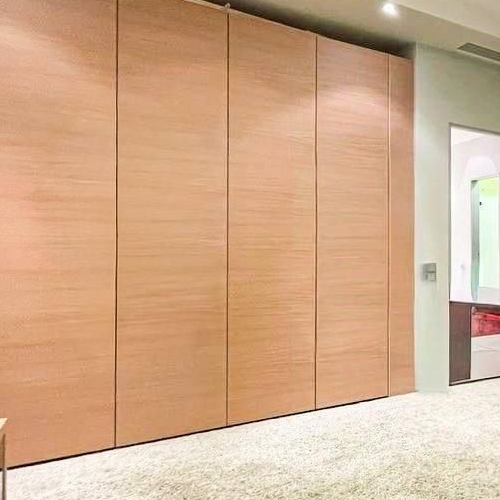 5-комн квартира Минская улица, 1ГК2