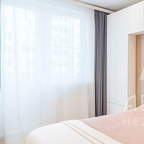 2-комн квартира Зеленоградский пгт, улица Зеленый Город, 5