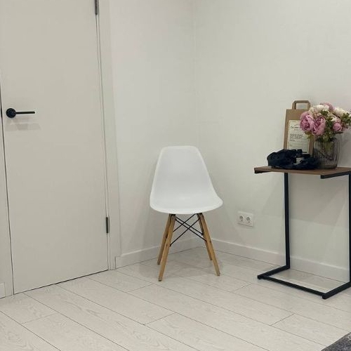 1-комн квартира д. Красный Поселок, улица Конюхова, 10