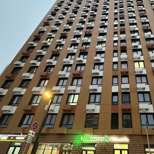 3-комн квартира улица Летчика Грицевца, 14А