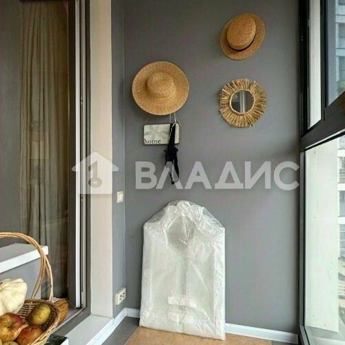 2-комн квартира бульвар Академика Ландау, 3