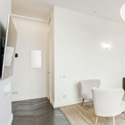 3-комн квартира Верхняя улица, 20к1