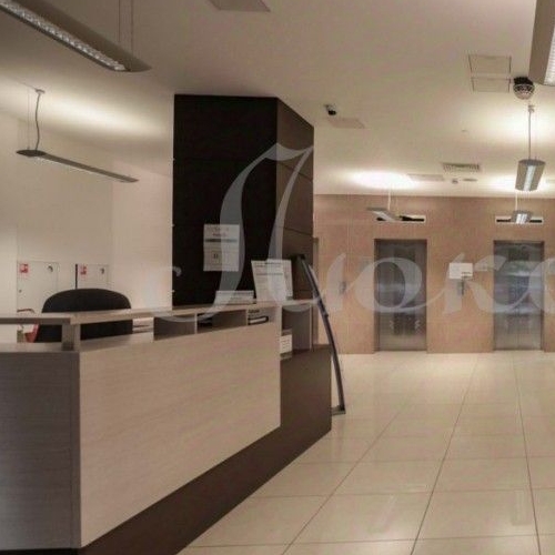 4-комн квартира улица Маршала Конева, 14