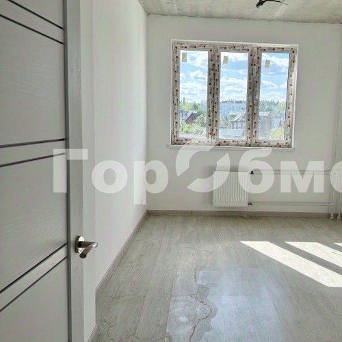 2-комн квартира Икша пгт, улица Садовая, 11