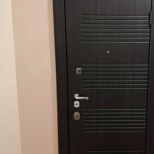 3-комн квартира Новые Островцы мкр, д. Островцы, улица Баулинская, 4