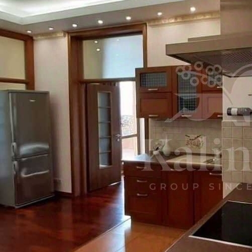 4-комн квартира Минская улица, 1ГК1