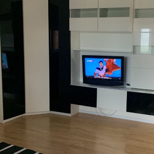 2-комн квартира Авиационный мкр, улица Жуковского, 14/18