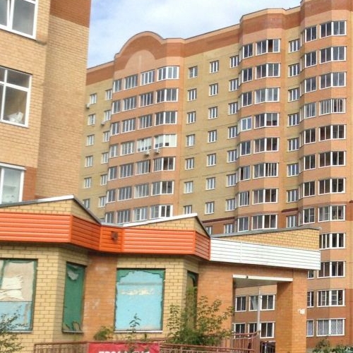 3-комн квартира Имени В.Н. Махалина мкр, 28