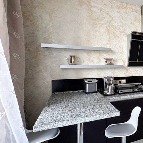 4-комн квартира Минская улица, 1ГК3