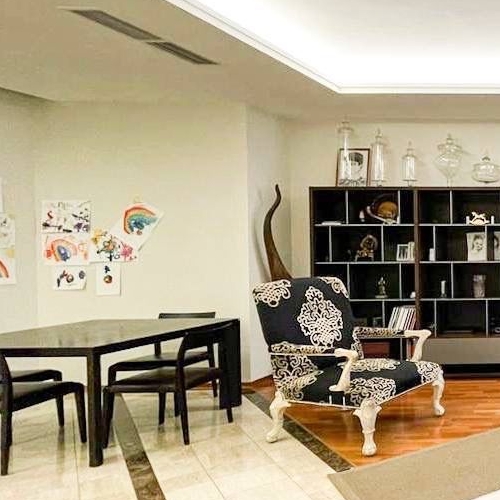 4-комн квартира Минская улица, 1ГК2