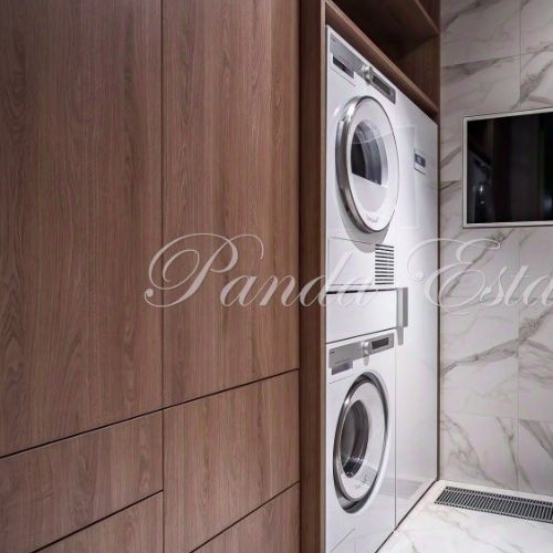 4-комн квартира улица Сергея Макеева, 9к3