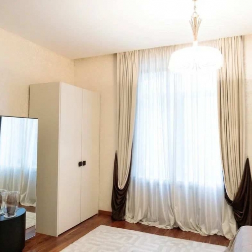 3-комн квартира Пырьева улица,  д. 2