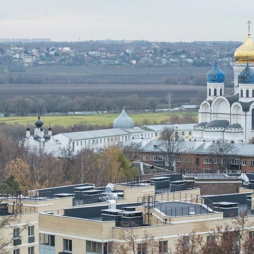 4-комн квартира Дзержинский, улица Бондарева, 5