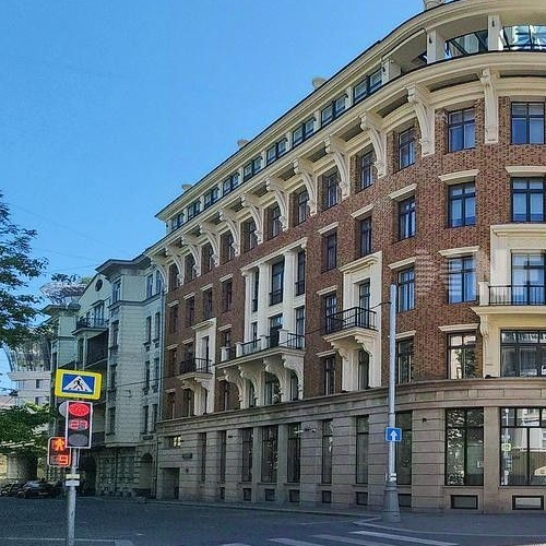 4-комн квартира Большой Левшинский переулок, 11