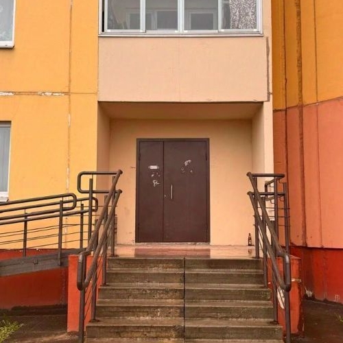 3-комн квартира Новые Островцы мкр, д. Островцы, улица Баулинская, 8